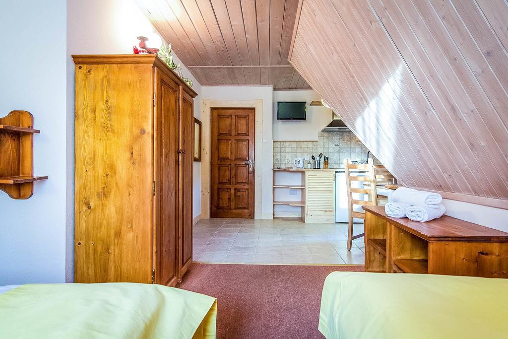 Aparthotel Pod Nosalem Zakopane Esterno foto